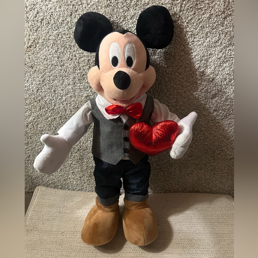 Disney Mickey Mouse Valentine's Day Door Greeter 21 Inches